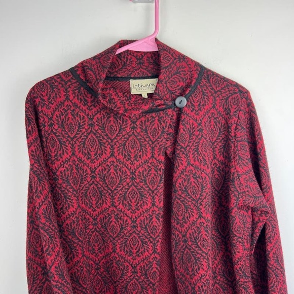 Intiwara baby alpaca Design red Cardigan sweater Womens Size Large - Picture 3 of 7